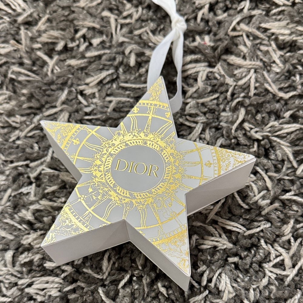 Dior Elegant Gold and White Star Ornament